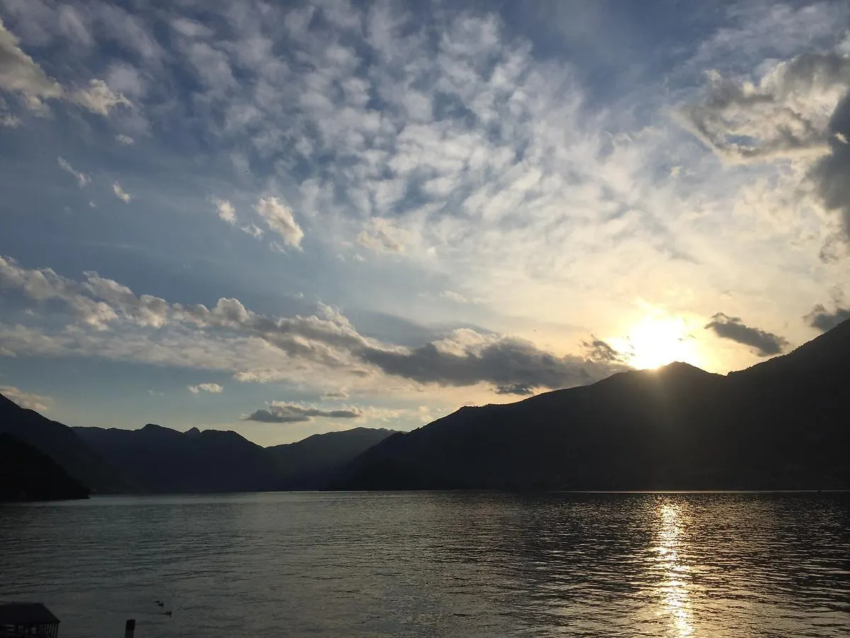 Mella Bellagio Al Porto - Appartamento con Terrazze a pochi passi dal Lago 0*,