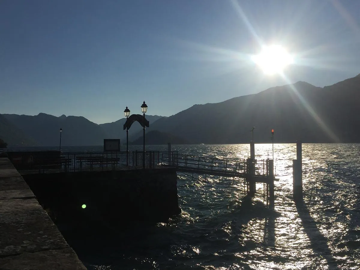 Mella Bellagio Al Porto - Appartamento con Terrazze a pochi passi dal Lago